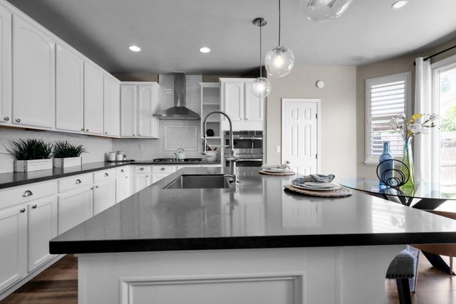 10112 Frank Greg Way, Elk Grove, CA 95757