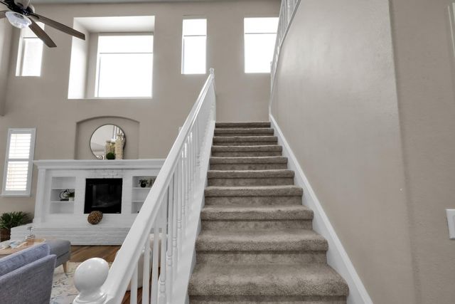 10112 Frank Greg Way, Elk Grove, CA 95757