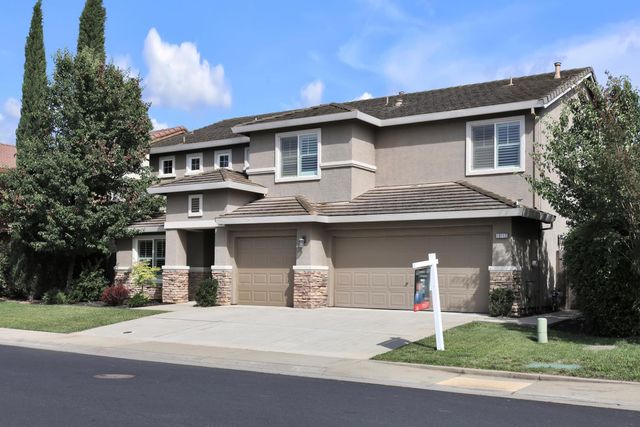 10112 Frank Greg Way, Elk Grove, CA 95757