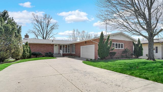 2212 Southwest Road, La Porte, IN 46350