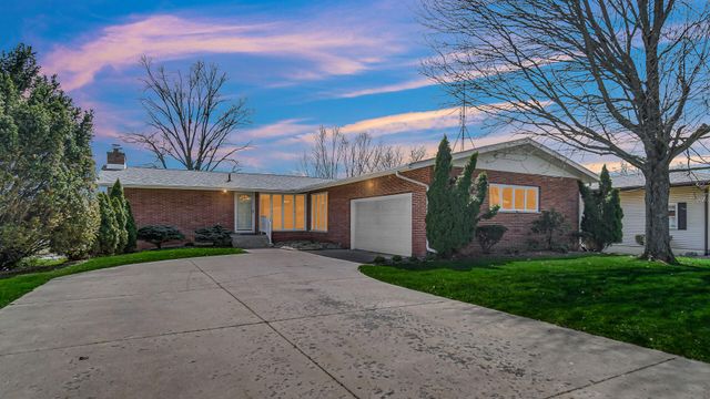 2212 Southwest Road, La Porte, IN 46350
