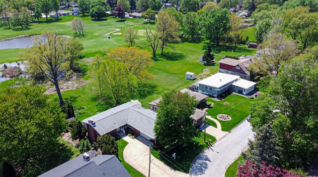 2212 Southwest Road, La Porte, IN 46350