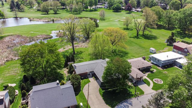 2212 Southwest Road, La Porte, IN 46350