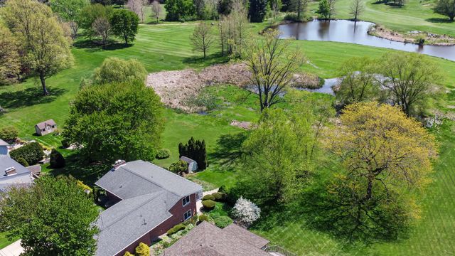 2212 Southwest Road, La Porte, IN 46350
