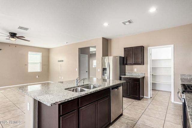 30864 W WHITTON Avenue, Buckeye, AZ 85396