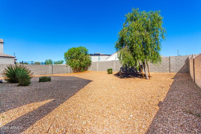 30864 W WHITTON Avenue, Buckeye, AZ 85396