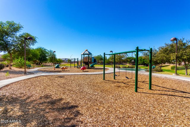 30864 W WHITTON Avenue, Buckeye, AZ 85396