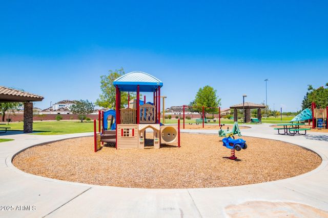 30864 W WHITTON Avenue, Buckeye, AZ 85396