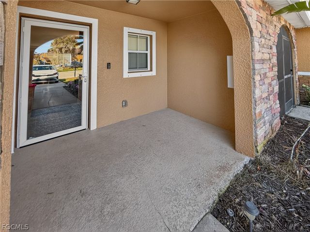 15150 Piping Plover CT, North Fort Myers, FL 33917