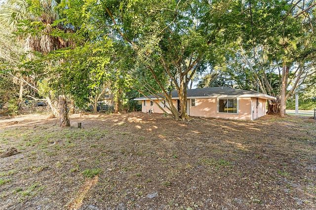 751 Highland Drive SW, Vero Beach, FL 32962