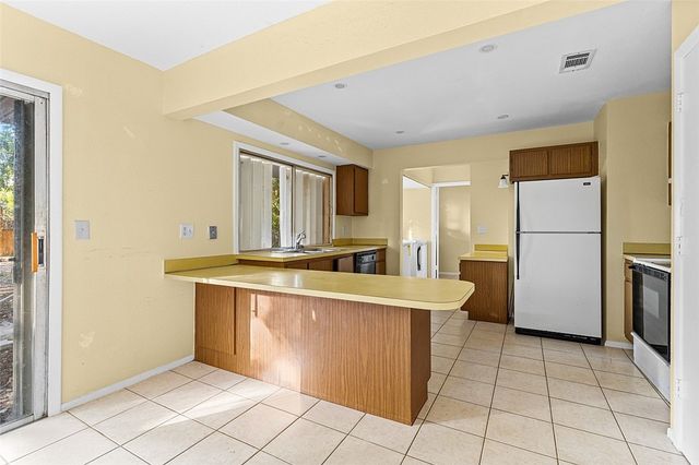 751 Highland Drive SW, Vero Beach, FL 32962