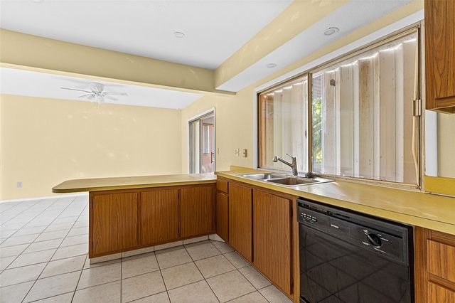 751 Highland Drive SW, Vero Beach, FL 32962