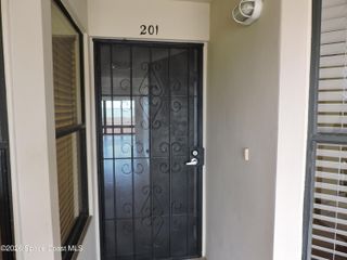 6240 E Mirror Lake Drive 201, Sebastian, FL 32958