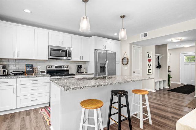 747 Butternut Drive, Holland, MI 49424
