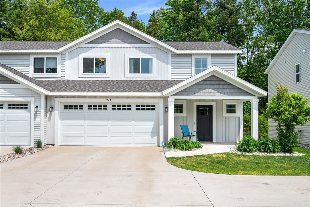 747 Butternut Drive, Holland, MI 49424