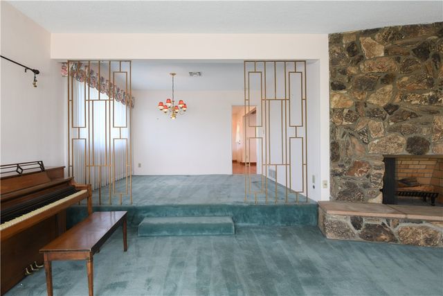 5306 Bardwell, Riverside, CA 92506