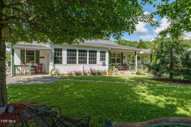 6811 West Hwy 67, Mountain City, TN 37683