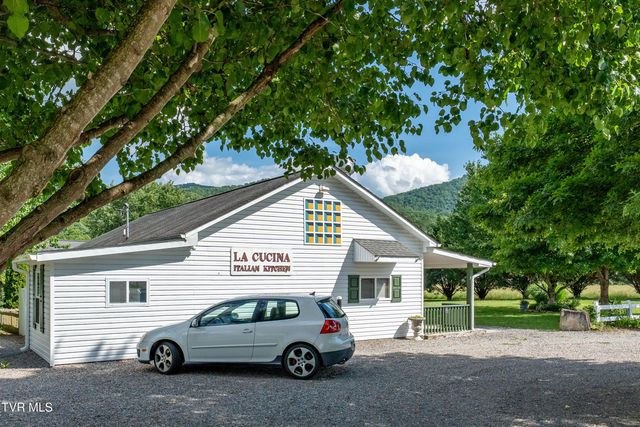 6811 West Hwy 67, Mountain City, TN 37683