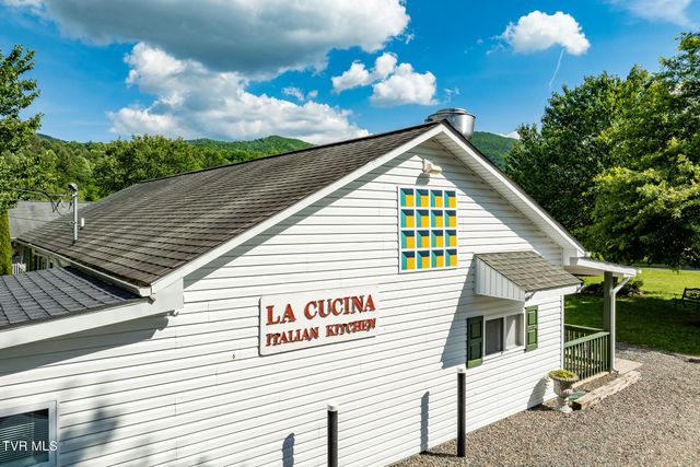 6811 West Hwy 67, Mountain City, TN 37683