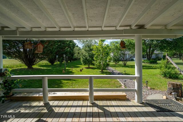 6811 West Hwy 67, Mountain City, TN 37683