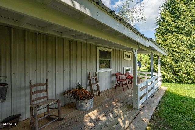 6811 West Hwy 67, Mountain City, TN 37683