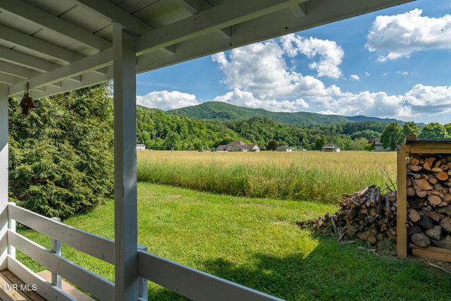 6811 West Hwy 67, Mountain City, TN 37683