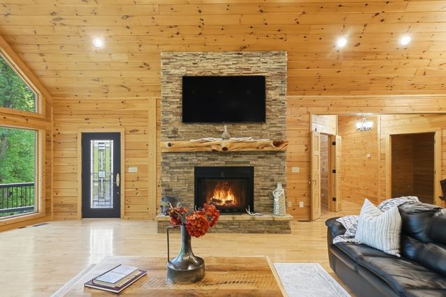 4725 Boardtown Road, Ellijay, GA 30540