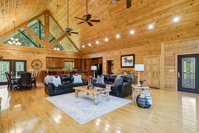 4725 Boardtown Road, Ellijay, GA 30540