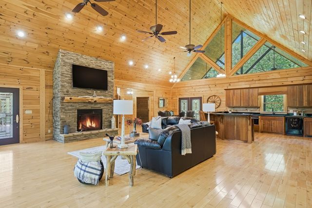4725 Boardtown Road, Ellijay, GA 30540