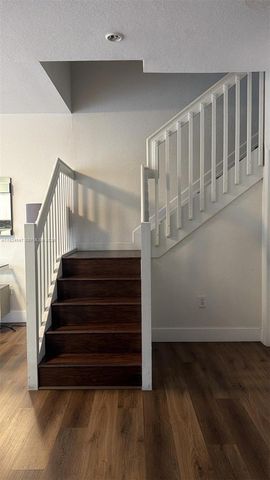 8148 NW 108th Ct, Doral, FL 33178