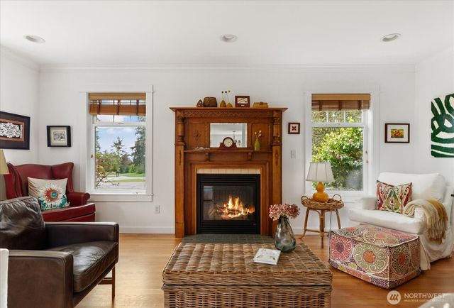 974 Woodside Lane, Langley, WA 98260