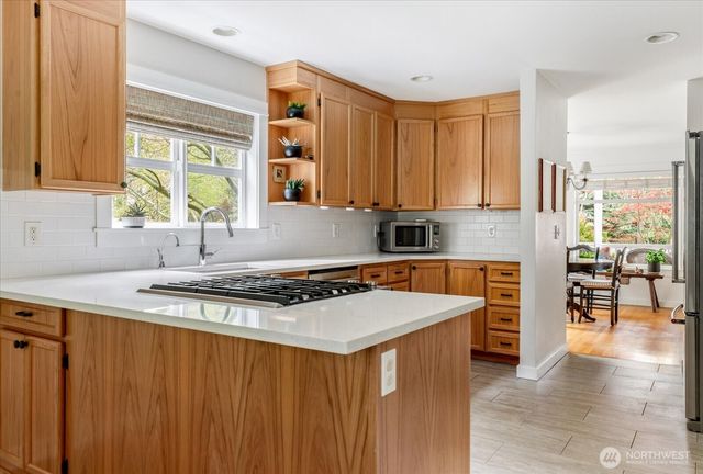 974 Woodside Lane, Langley, WA 98260