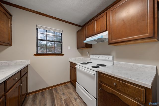 2417 Gaslight Place SW, Decatur, AL 35603