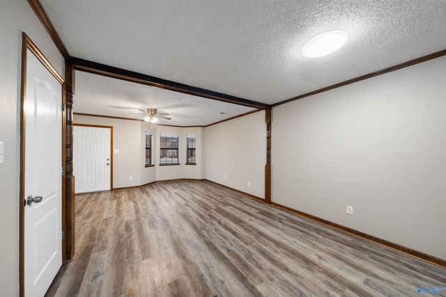 2417 Gaslight Place SW, Decatur, AL 35603