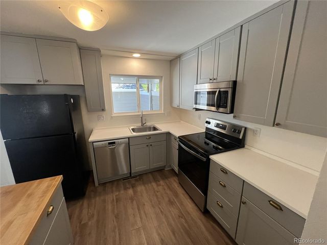7052 E Briarwood Drive, Centennial, CO 80112