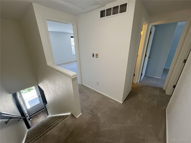 7052 E Briarwood Drive, Centennial, CO 80112