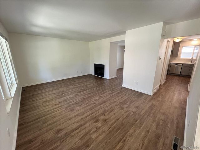 7052 E Briarwood Drive, Centennial, CO 80112