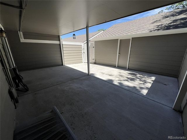 7052 E Briarwood Drive, Centennial, CO 80112