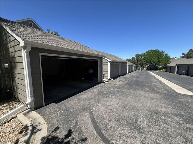 7052 E Briarwood Drive, Centennial, CO 80112