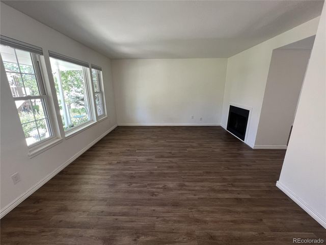 7052 E Briarwood Drive, Centennial, CO 80112