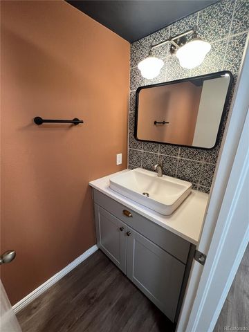 7052 E Briarwood Drive, Centennial, CO 80112