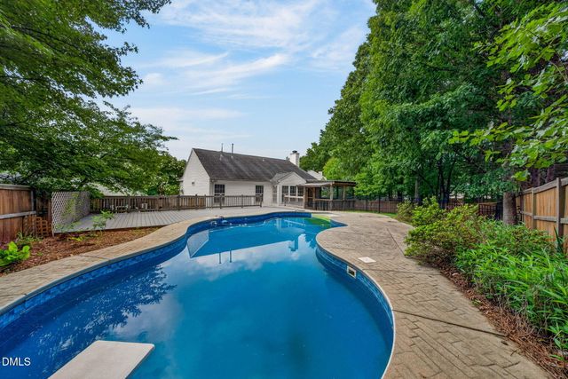 6800 Edwell Court, Raleigh, NC 27617