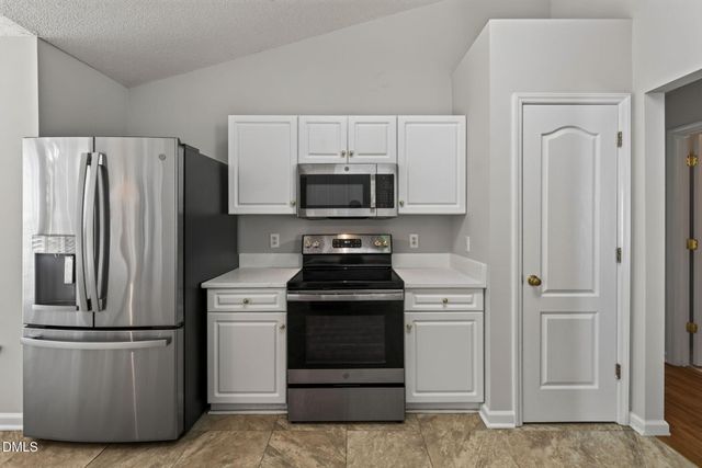 6800 Edwell Court, Raleigh, NC 27617
