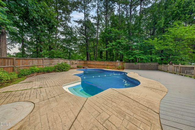 6800 Edwell Court, Raleigh, NC 27617