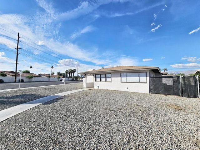 82012 Sierra Avenue, Indio, CA 92201
