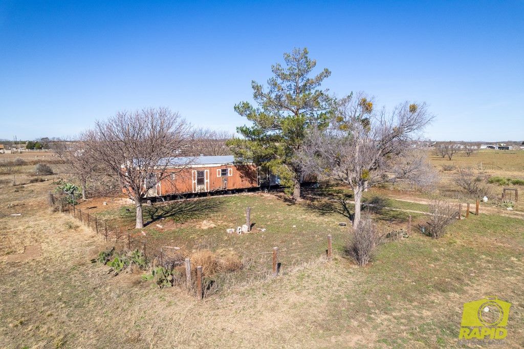 Image 22 of property listing at 9005 N Valley Drive, San Angelo, TX 76905