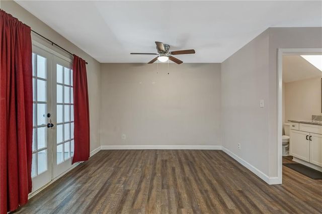 725 Anderson Walk, Marietta, GA 30062