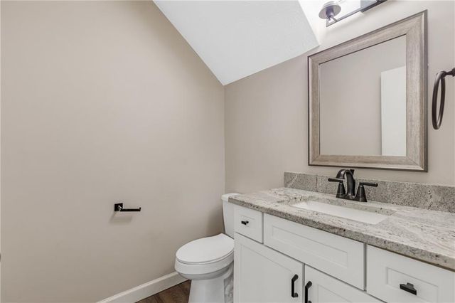 725 Anderson Walk, Marietta, GA 30062