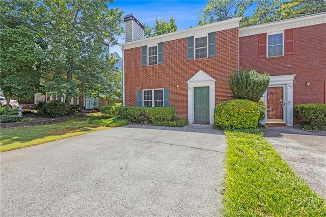 725 Anderson Walk, Marietta, GA 30062