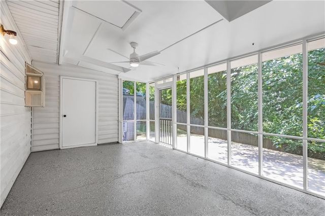 725 Anderson Walk, Marietta, GA 30062